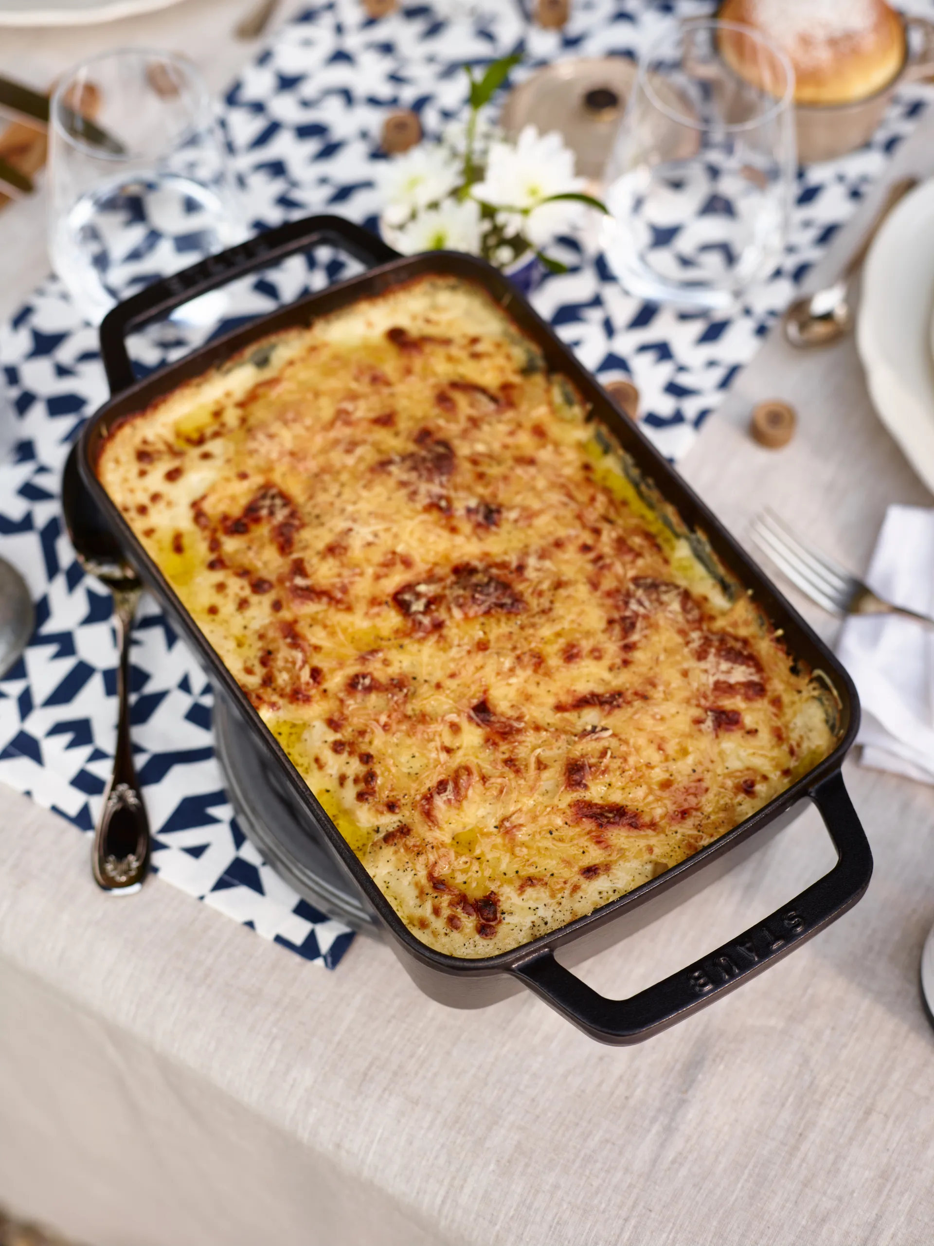 Staub Specialities ovenschaal 30x20 cm, Grafietgrijs STAUB