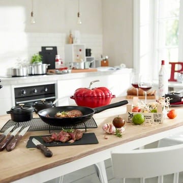 Staub tomaat braadpan van gietijzer 2,9 l - rood - STAUB