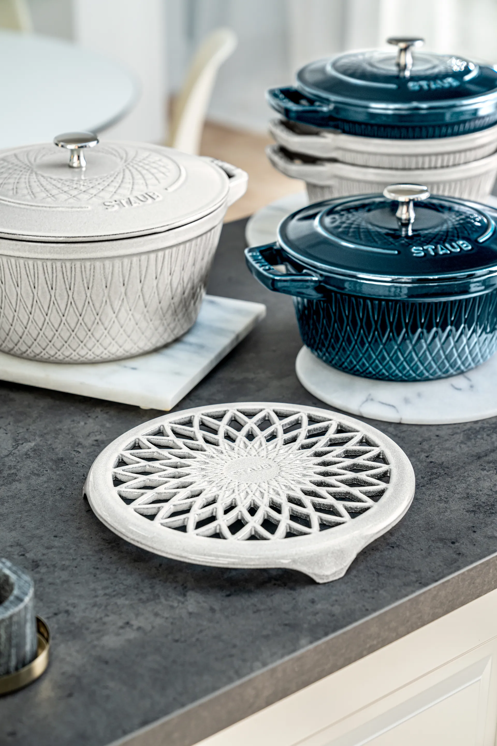 Staub Twister onderzetter 18,5x19 cm, Zwart STAUB