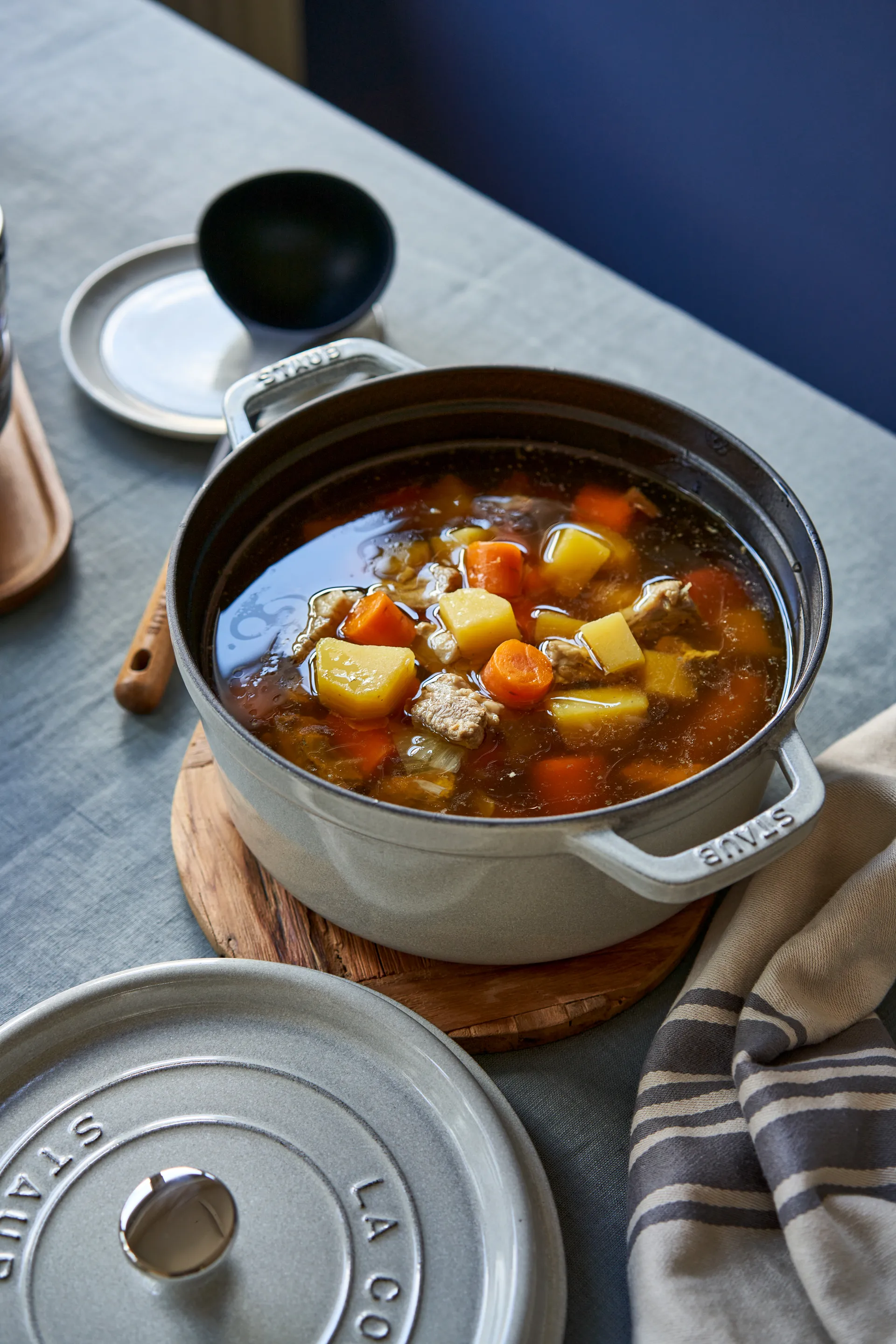 Staub White Truffle stoofpan, 3,8 l STAUB