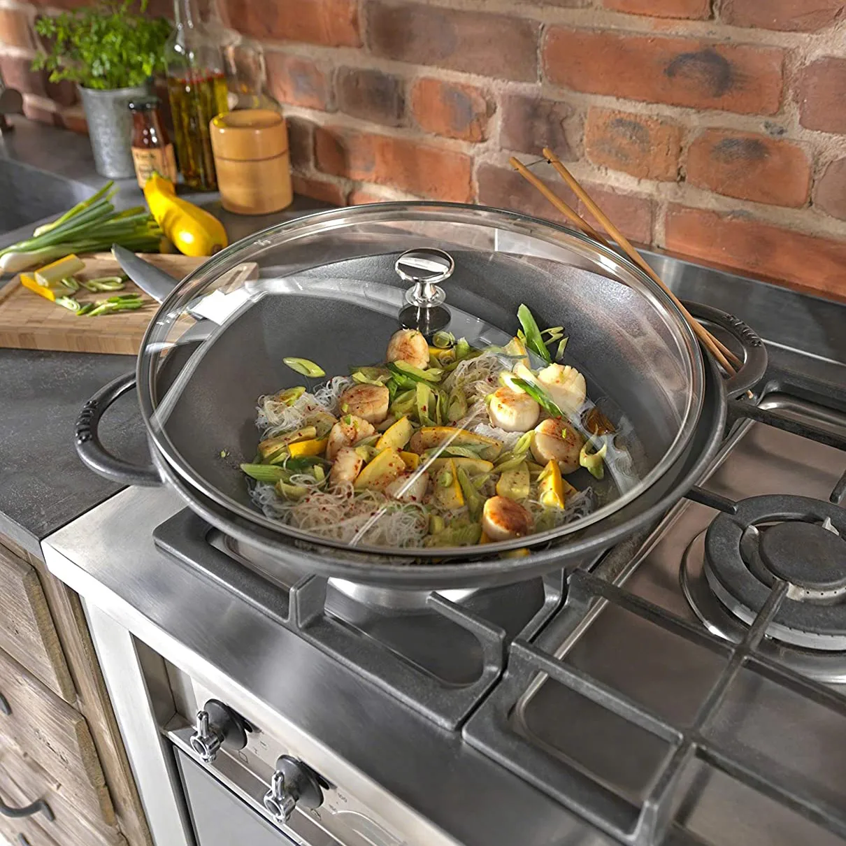 Wok met glazen deksel Ø37 cm 5,7 L, Grijs STAUB