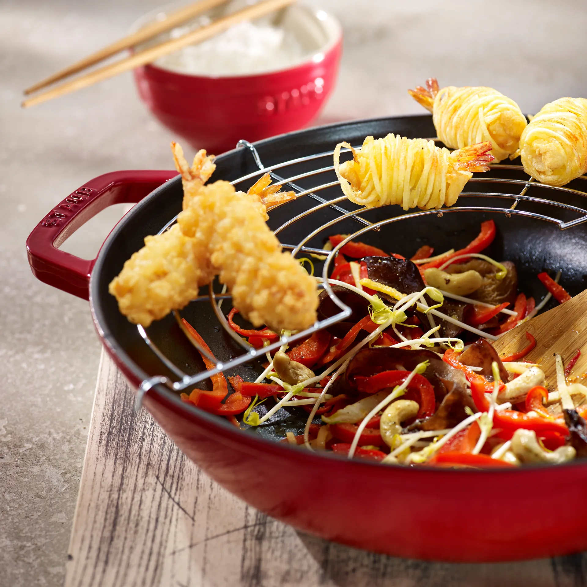 Wok met glazen deksel Ø37 cm 5,7 L, Rood  STAUB