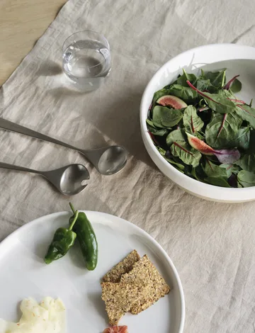 Agnes serveerschotel Ø30 cm - Zand-wit - Stelton