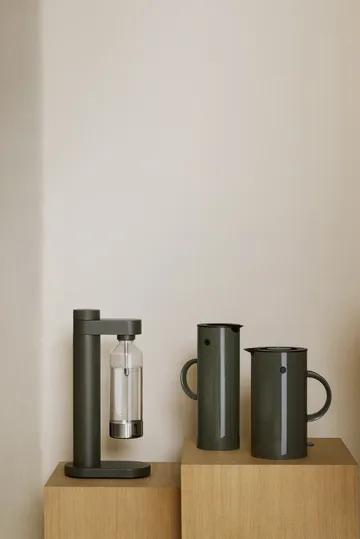 Brus bruiswatermachine - Dark forest - Stelton