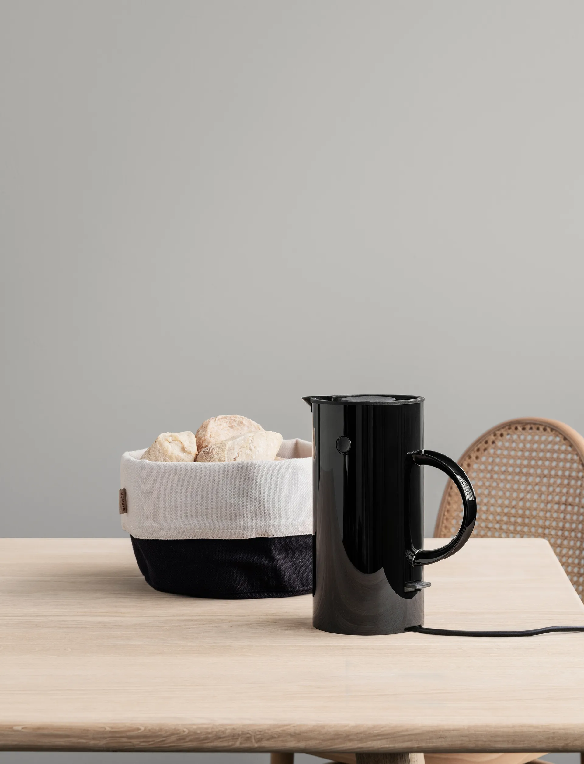 EM77 waterkoker (EU) 0,5 L, Zwart Stelton