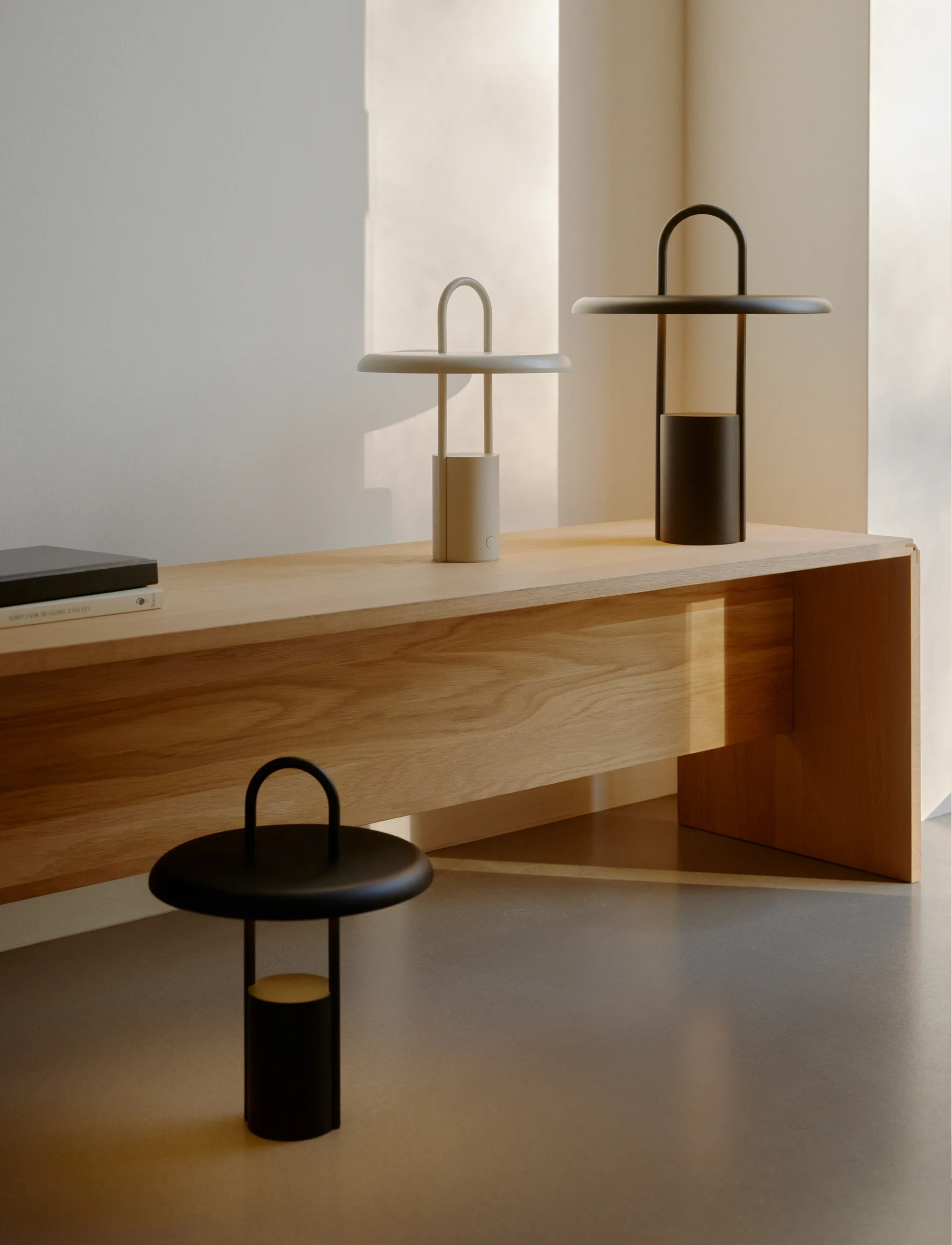 Pier LED-lamp draagbaar 33,5 cm, Black Stelton