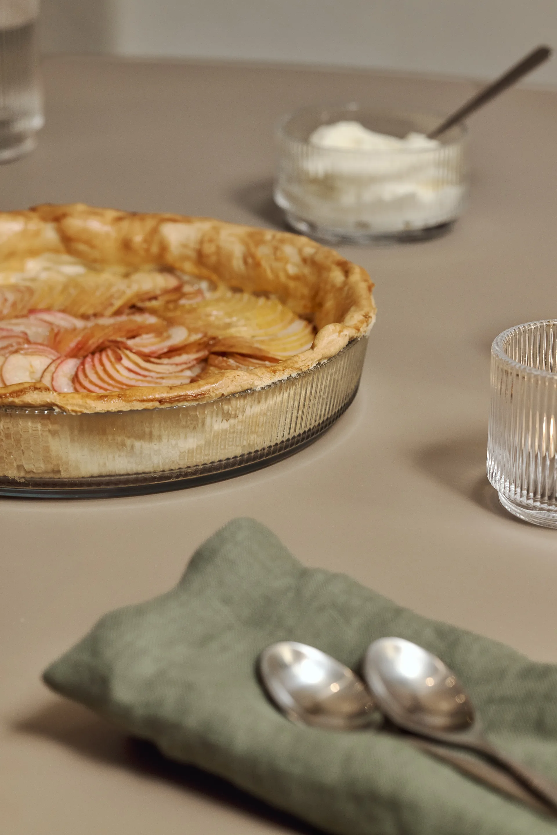 Pilastro ovenschaal helder, Ø24 cm Stelton