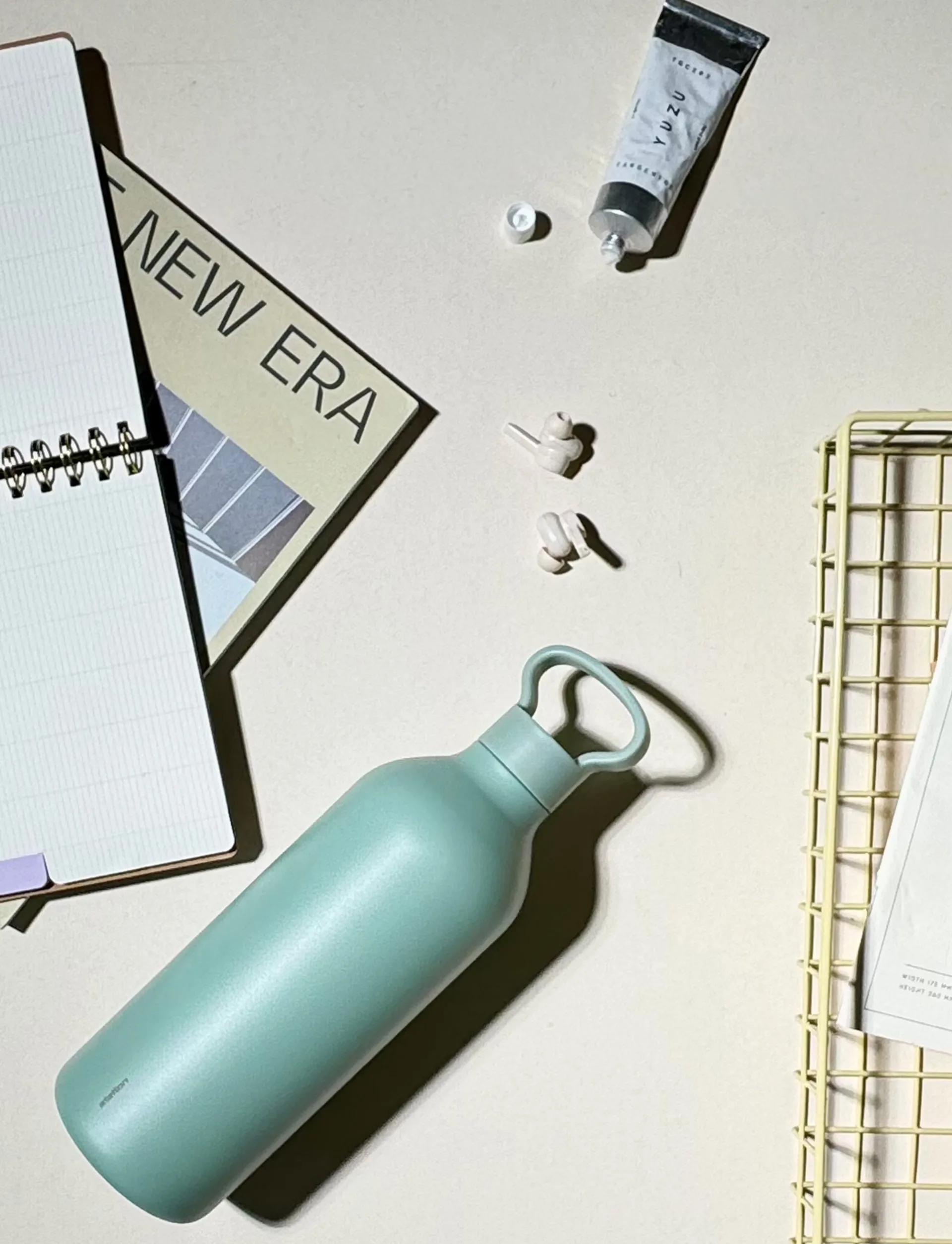 Tabi thermosfles 1 L, Dusty green Stelton