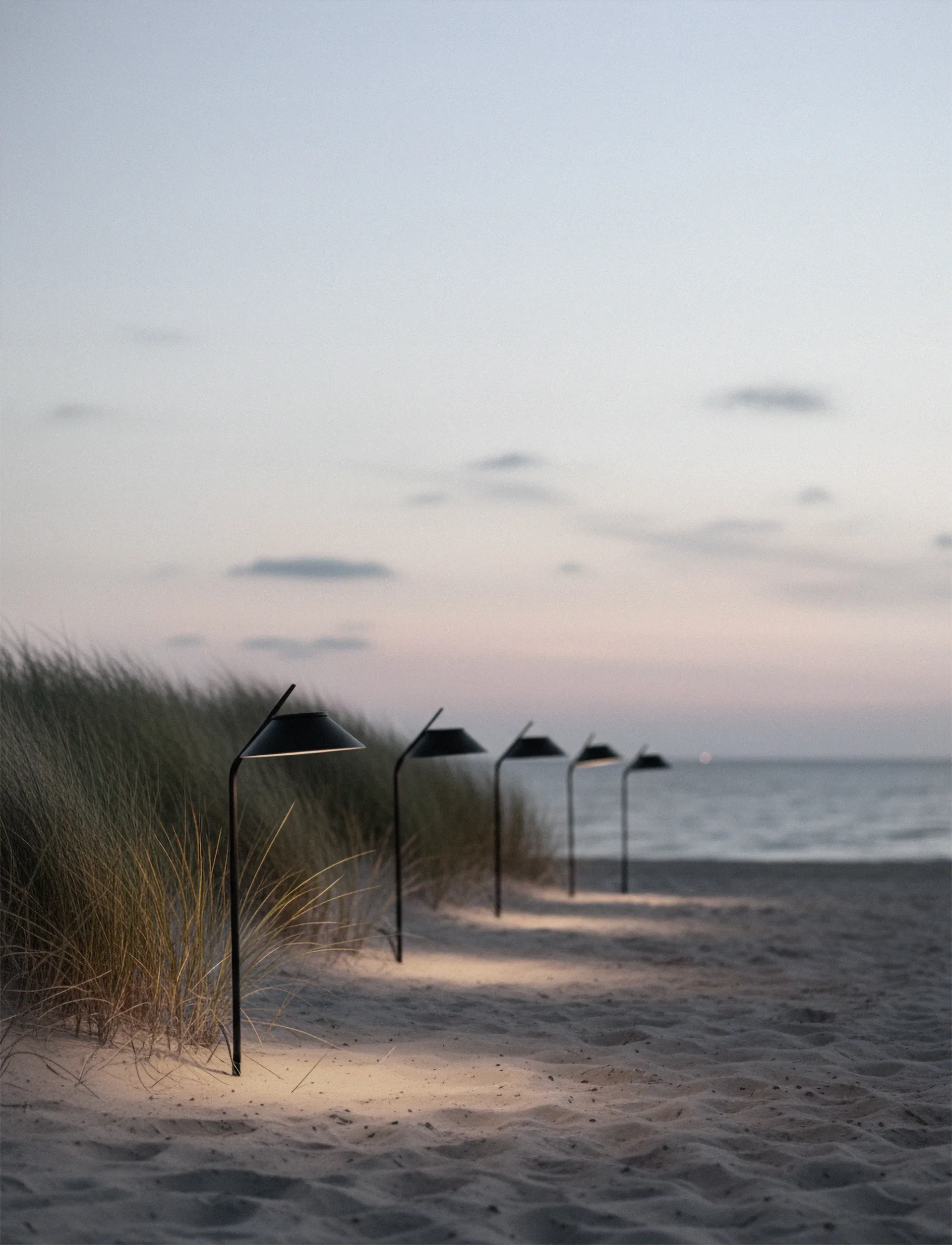 Vinkel zonnecellamp paal met statief, Black Stelton