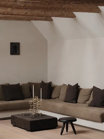 Nagel kandelaar - Geborsteld messing - STOFF