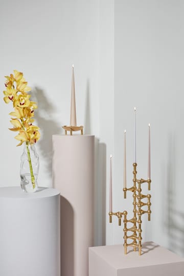 Nagel kandelaar - messing - STOFF