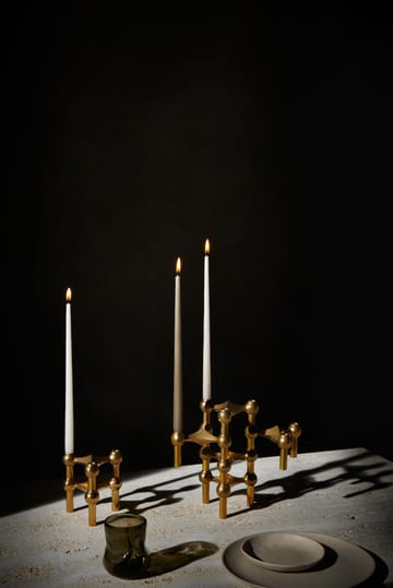 Nagel kandelaar - messing - STOFF