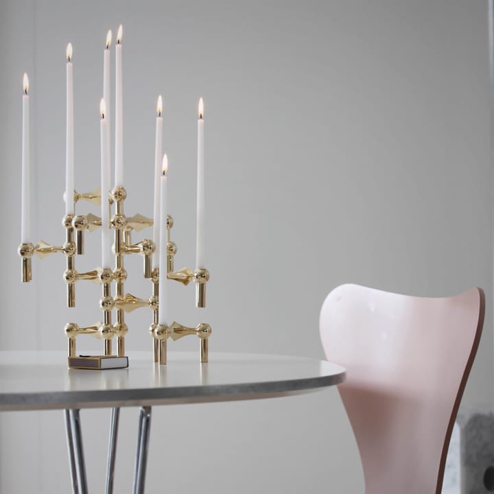 Nagel kandelaar, messing STOFF