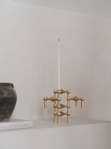 Nagel kandelaar - Geborsteld messing - STOFF Nagel