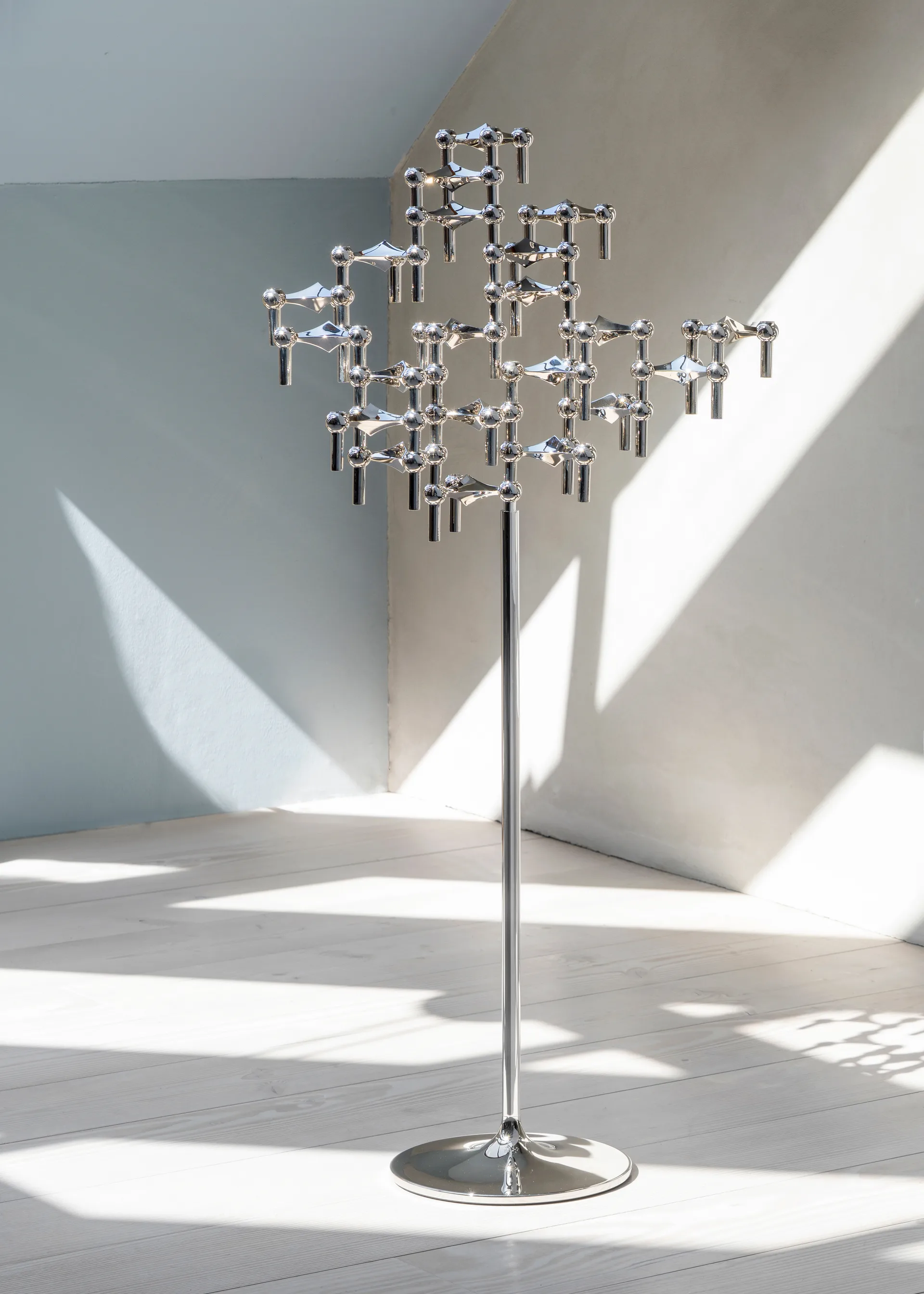 STOFF Nagel vloerstandaard 70 cm, Chrome STOFF