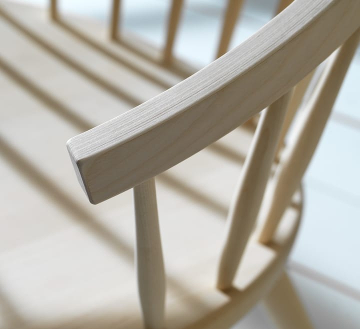 Arka loungestoel berkenhout, Lichte matte lak Stolab