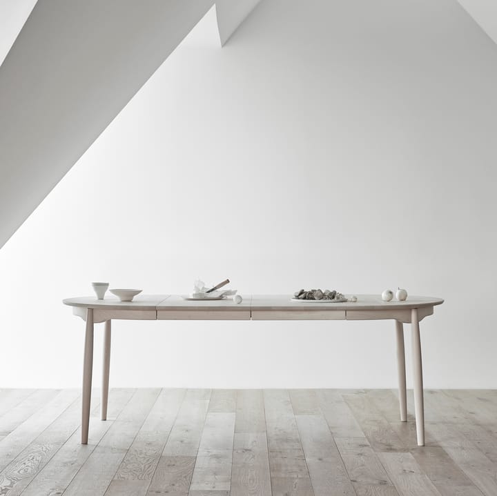 Carl eettafel deelbaar Ø115 cm, Berkenhout witte olie Stolab