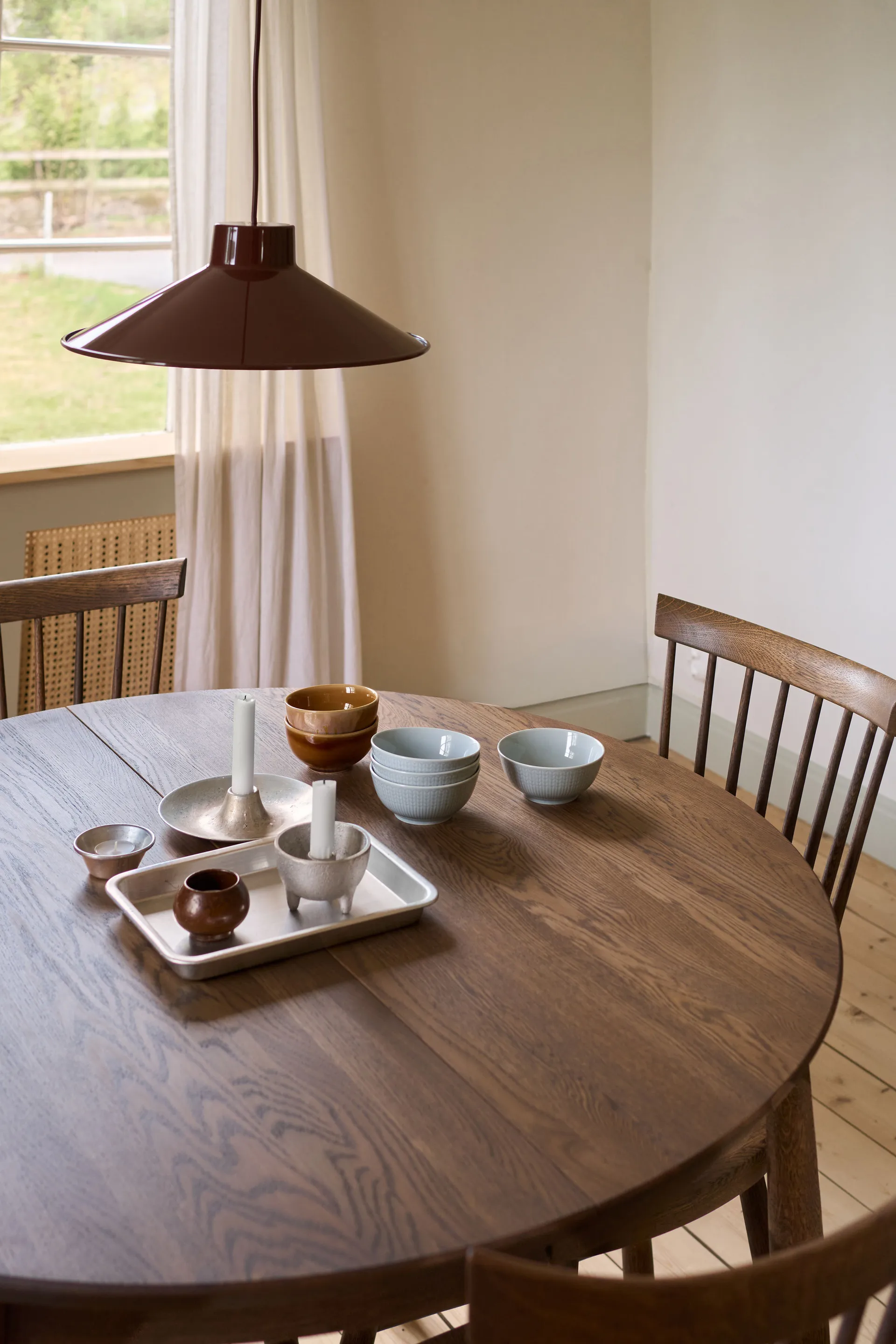Carl eettafel deelbaar Ø115 cm, Chocoladebruin olie Special Edition (eiken), Ø115 cm Stolab