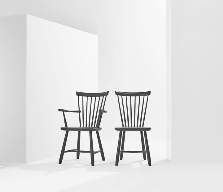 Lilla Åland stoel met armleuningen eikenhout, Zwart Stolab