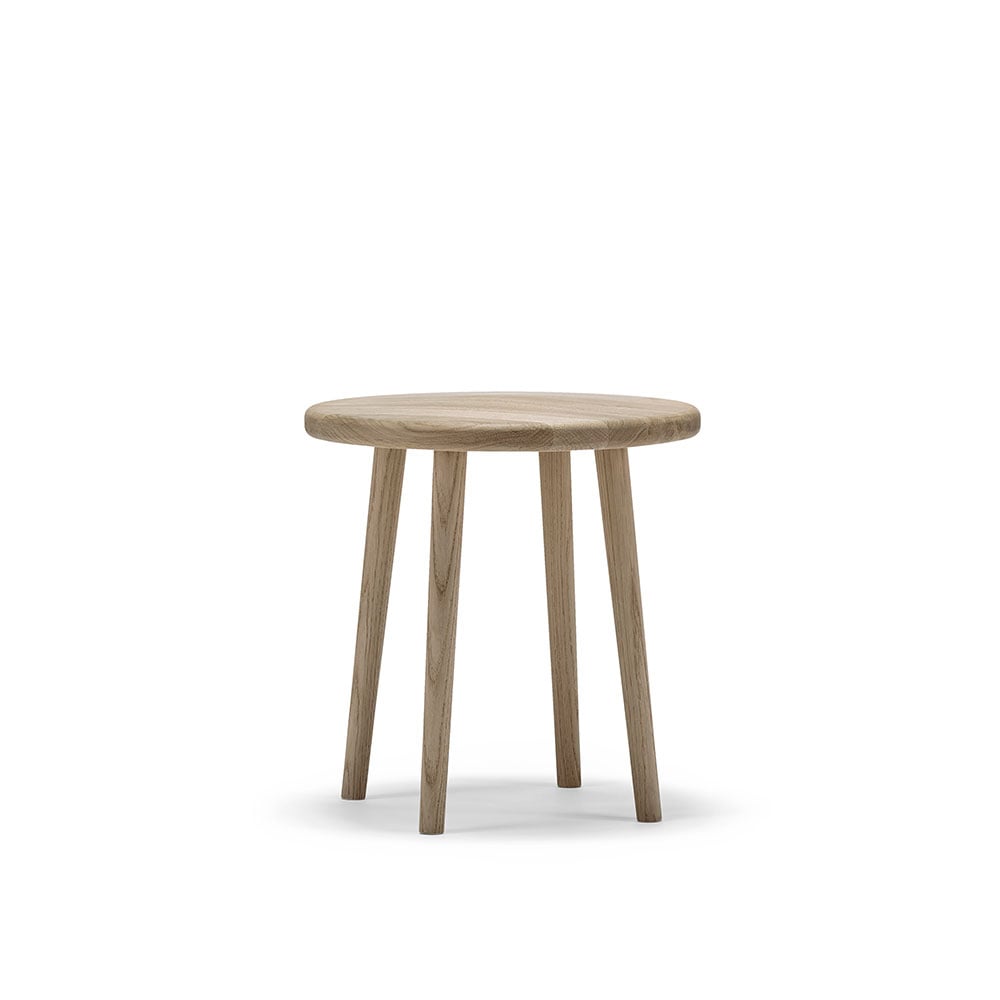 Stolab Miss Button kruk eikenhout witte olie, laag | Scandinavisch Interieur | Krukjes & Poefs | Beige