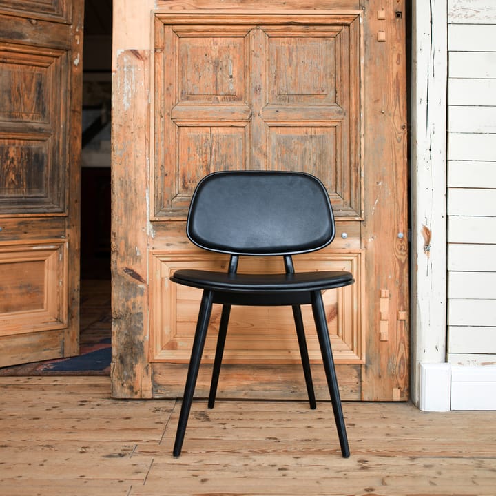 My Chair stoel, leer zwart, zwartgelakt berkenhouten onderstel Stolab