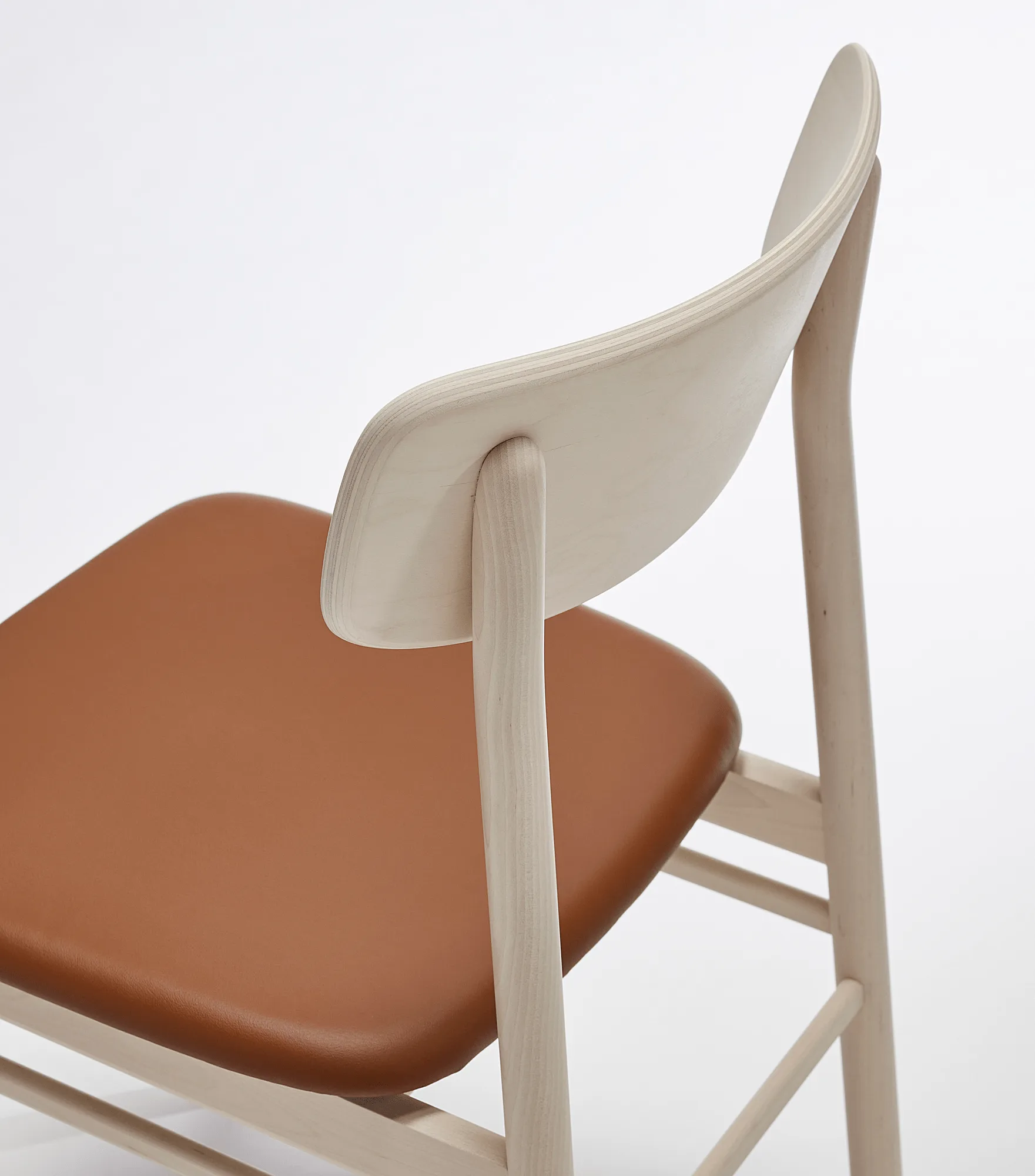 Prima Vista stoel, Leer Elmosoft 43807 cognac-berkenhout lichte matte lak Stolab