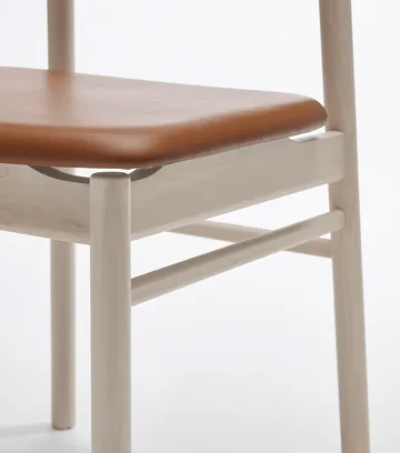 Prima Vista stoel witgeolied berkenhout - Leer Elmosoft 43807 cognac - Stolab