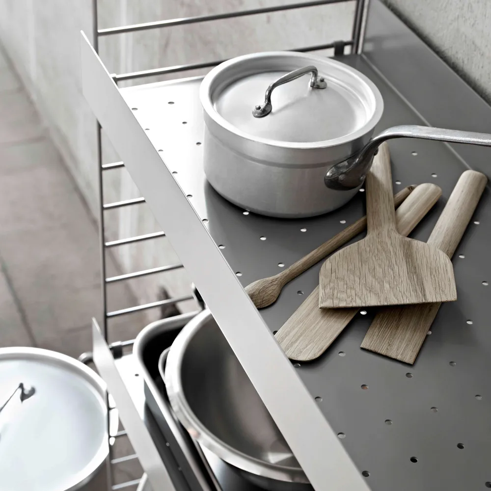 String metalen plank, wit, 78x30 cm, hoge rand String