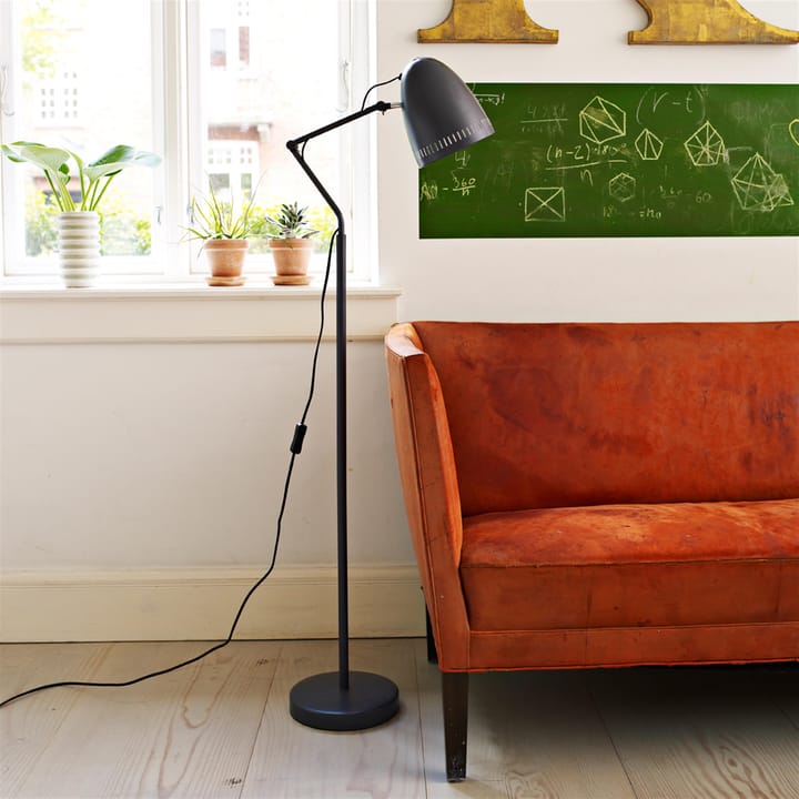 Dynamo vloerlamp, mat almost black (grijs) Superliving