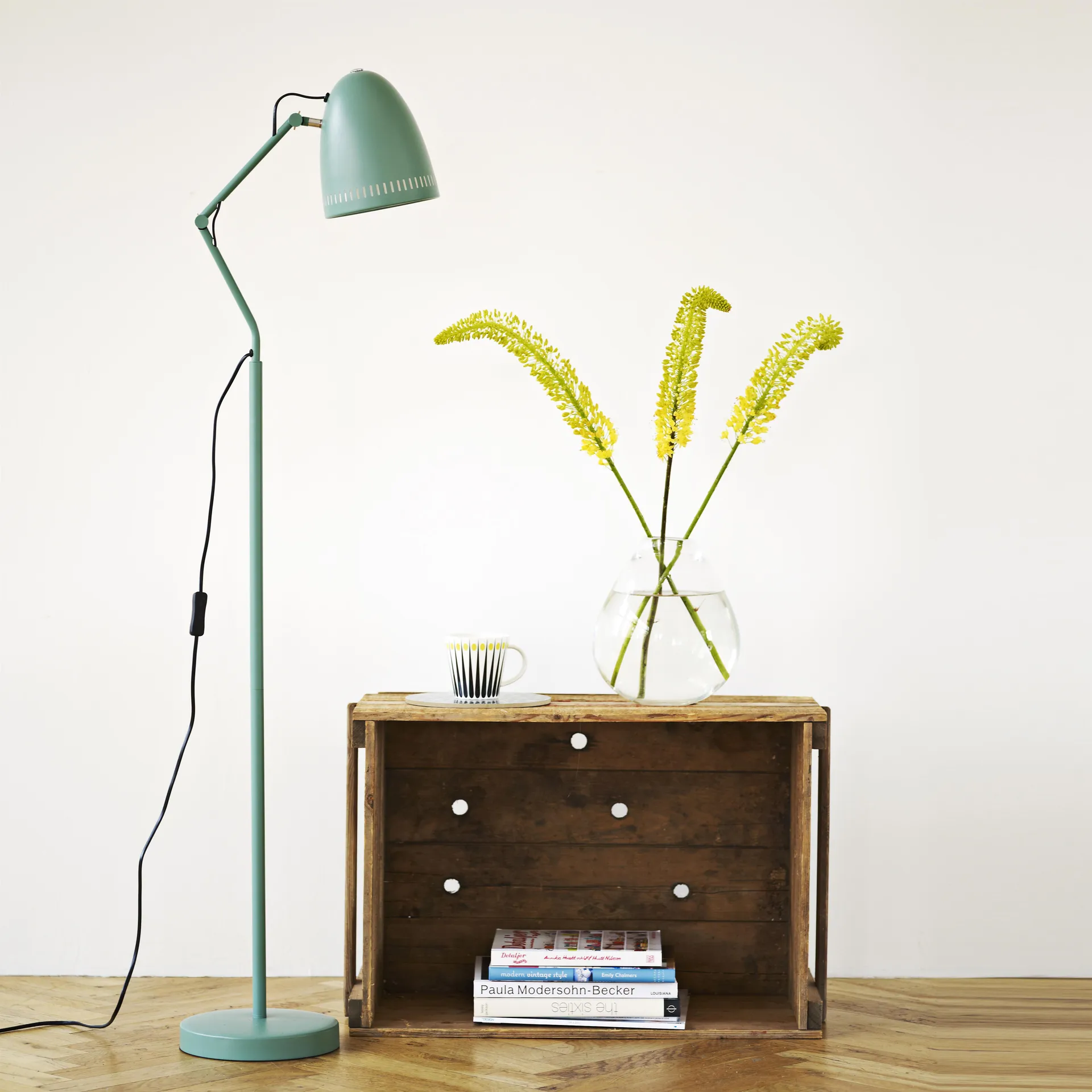 Dynamo vloerlamp, mat eend groen (groen) Superliving