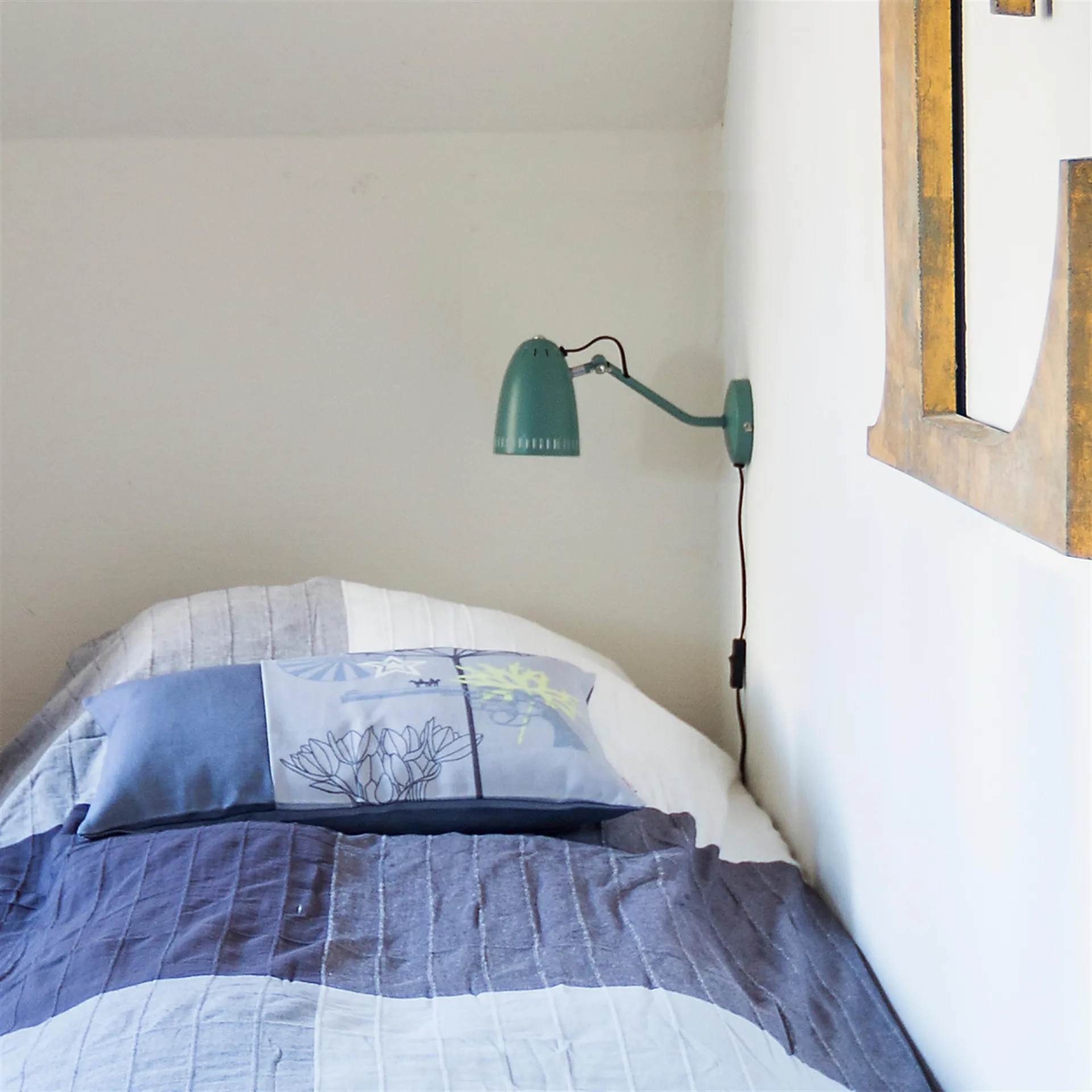 Dynamo wandlamp, matt duck green (groen) Superliving