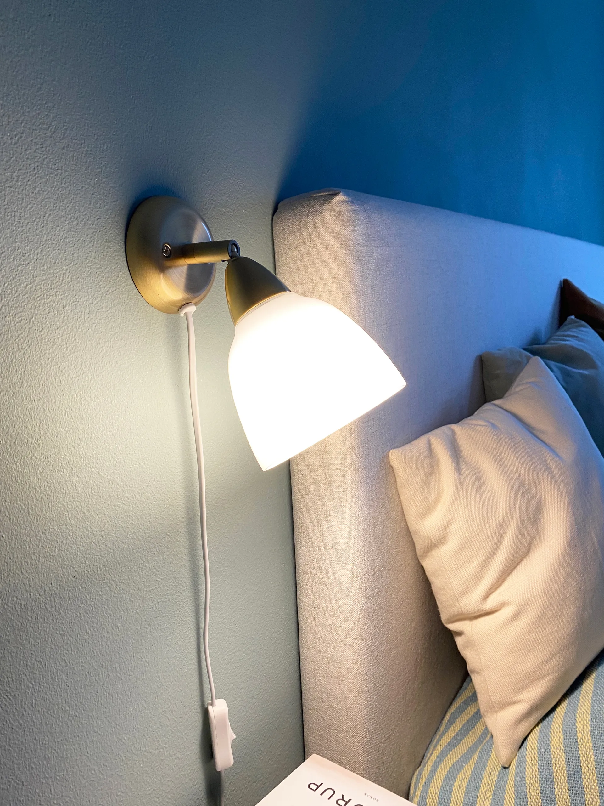 Urban short wandlamp, Brushed Brass Superliving