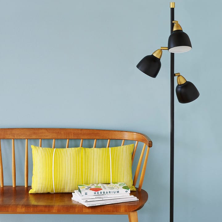 Urban Triple vloerlamp, Matt real black Superliving