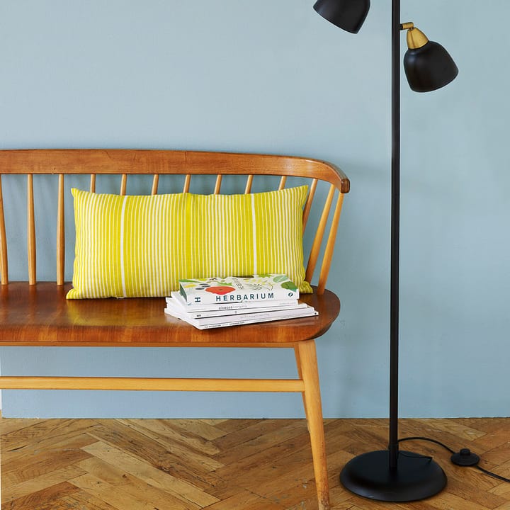 Urban Triple vloerlamp, Matt real black Superliving