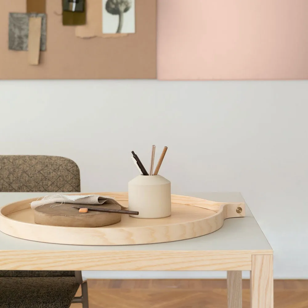 Comma dienblad, soft white, klein Swedese