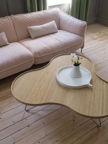 Flower mono tafel 107x114 cm - H: 45 cm, Gelakt eiken-nutmeg (beige) RAL1019 - Swedese