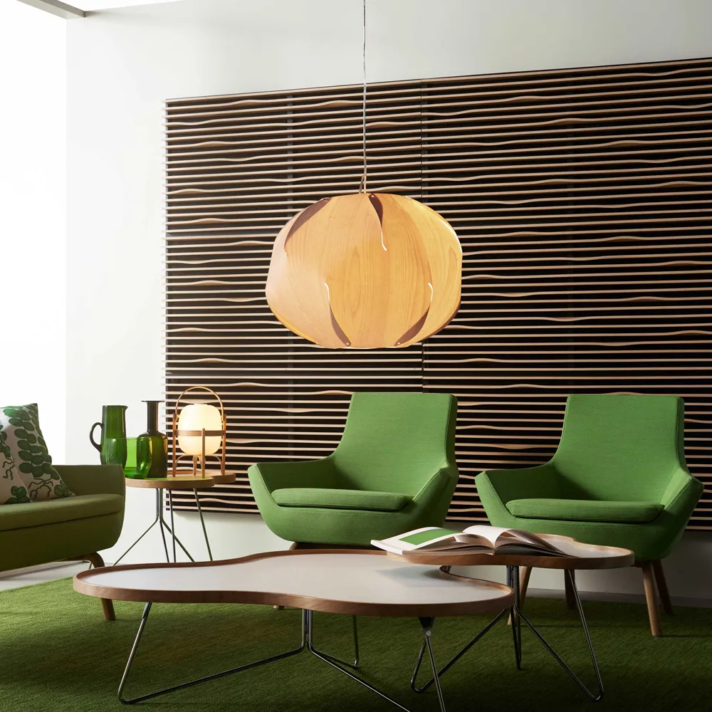 Flower tafel 84 x 90cm, wit, 39cm, walnoothouten rand, wit onderstel Swedese