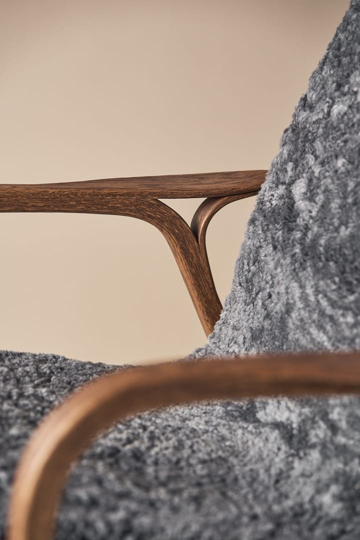Laminett fauteuil eik/schapenvacht Special Edition, Rubio Monocoat Chocolate-Charcoal Swedese