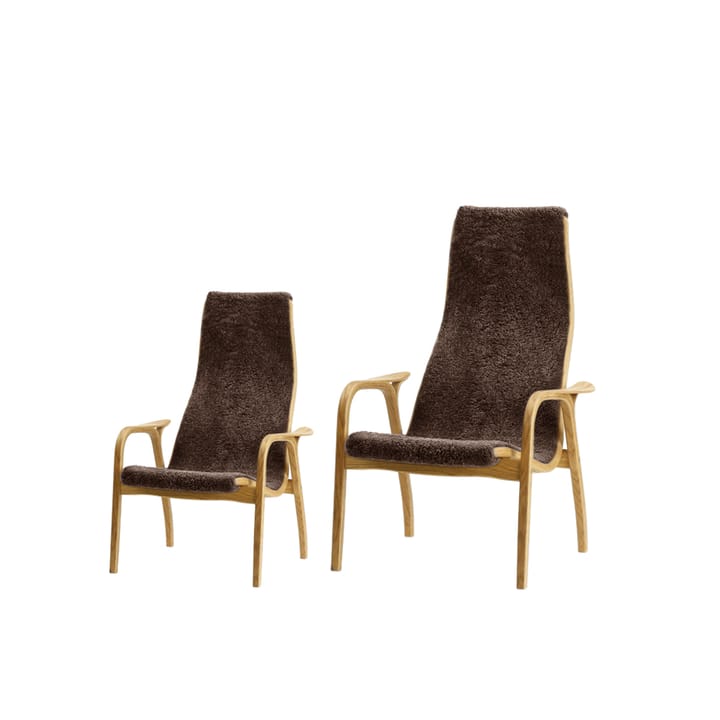 Lamini fauteuil voor kinderen, schapenvacht espresso, geolied eikenhout Swedese