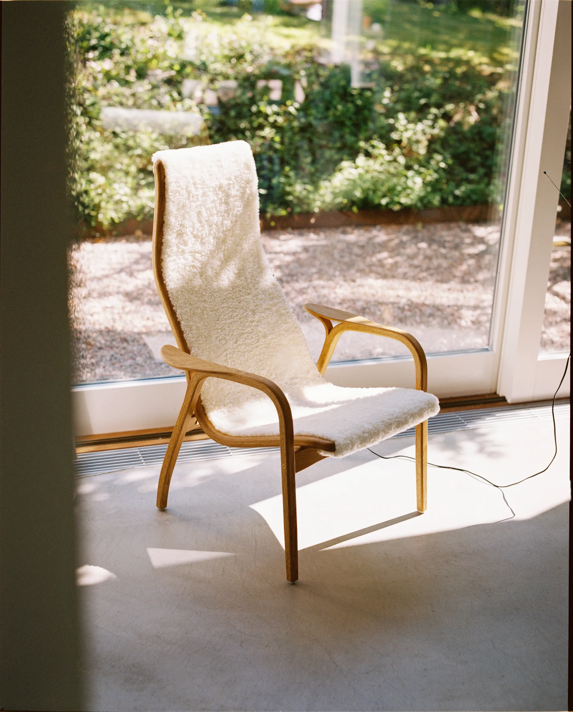 Lamino Fauteuil Eik geolied/schapenvacht, Offwhite (wit) Swedese