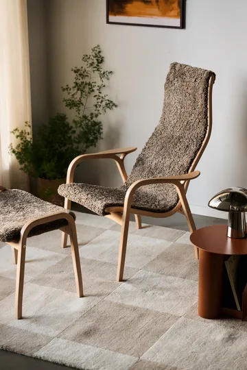 Lamino fauteuil gelakt beuken/schapenvacht - Sahara (nougatbruin) - Swedese