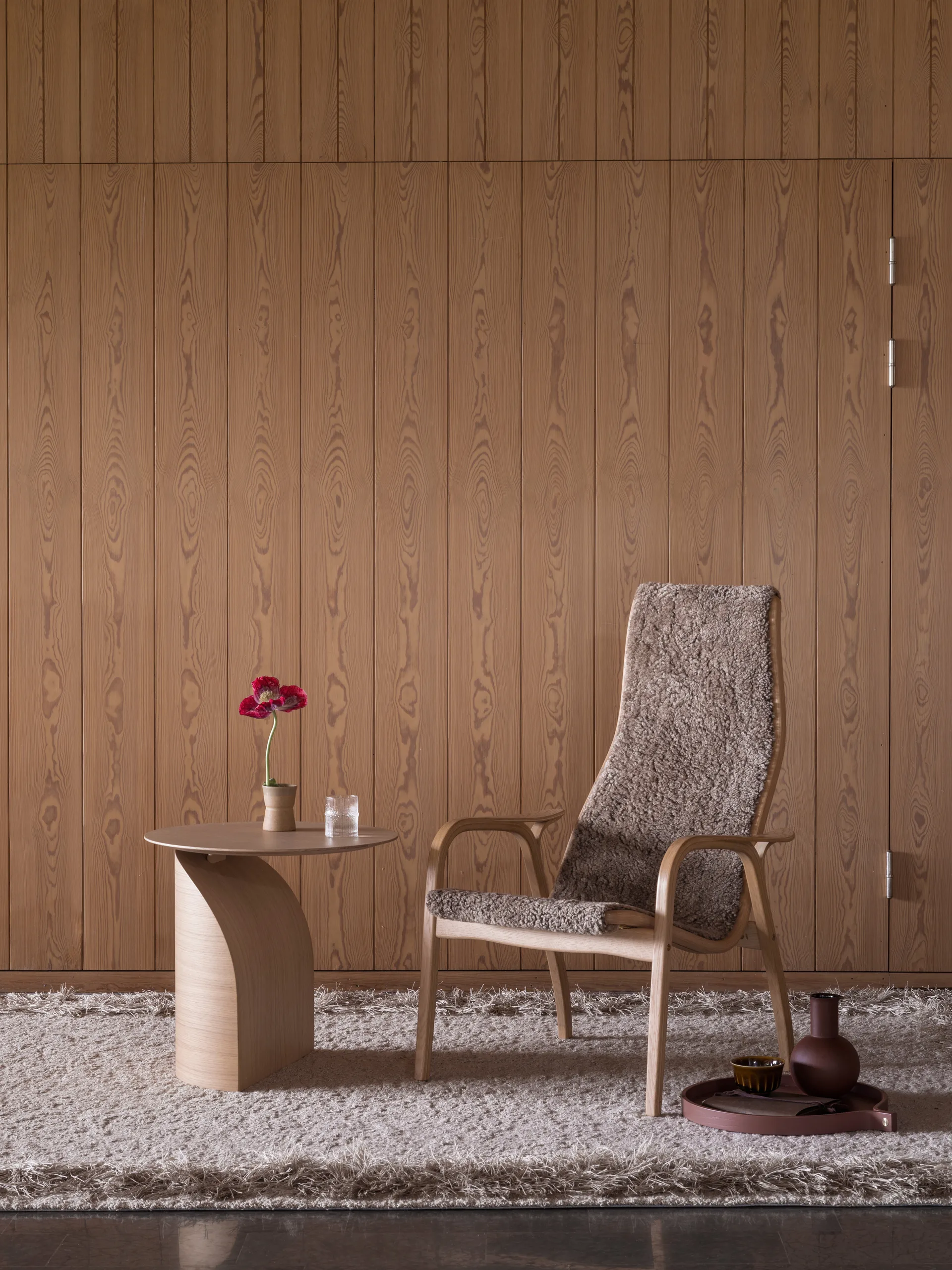 Lamino Fauteuil gelakt Beuk/schapenvacht, Moonlight (beige) Swedese