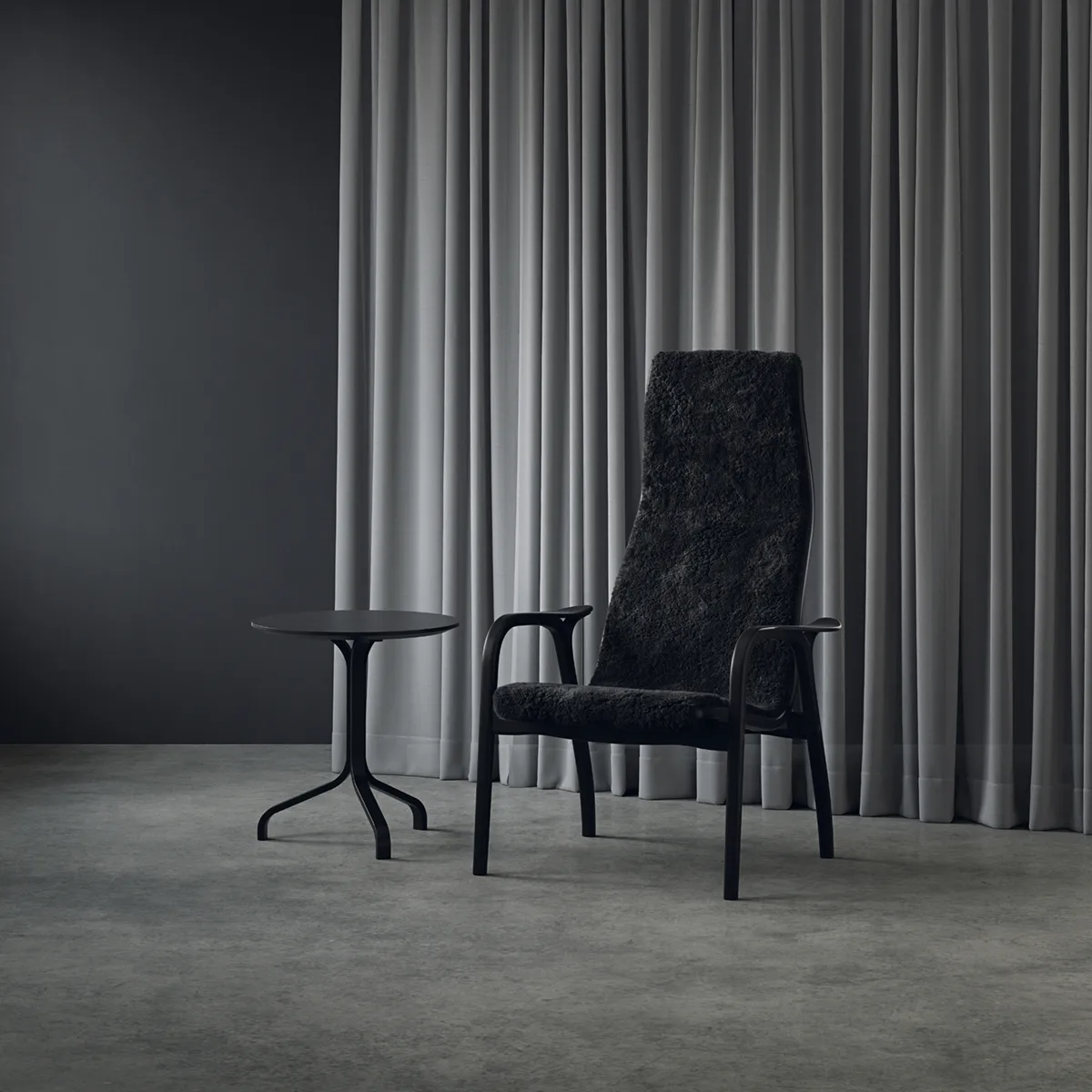 Lamino tafel 49cm, Beuk zwart geverfd Swedese