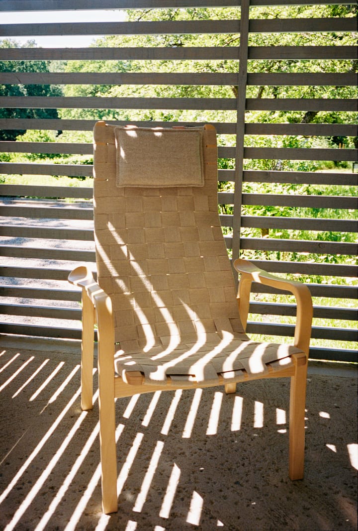 Primo Fauteuil hoog met nekkussen Beuk gelakt, Natuur Swedese