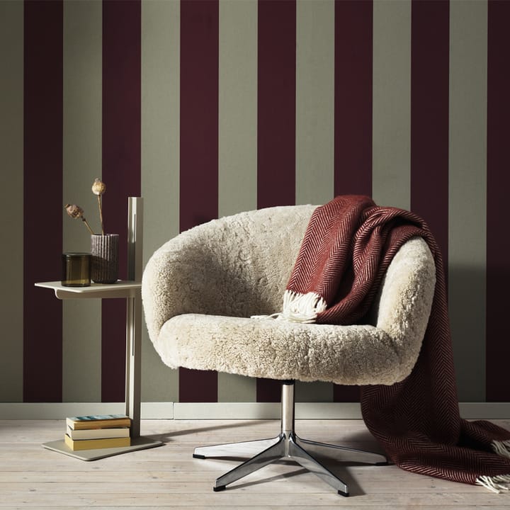 Rondino fauteuil, schapenvacht moonlight, gepolijst aluminium Swedese