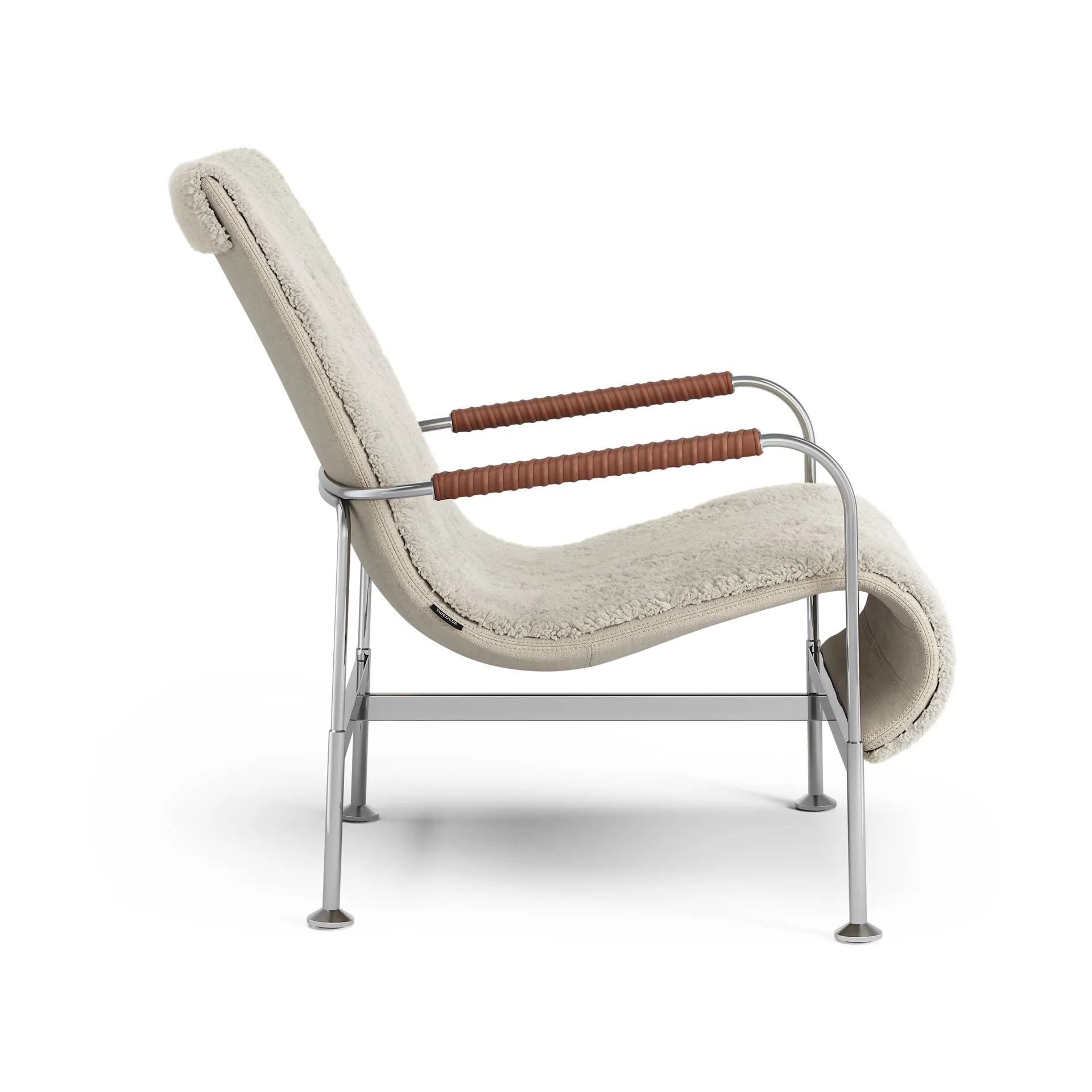 Serpentine fauteuil, Schapenvacht Moonlight-chroom-Tärnsjö Cognac Swedese