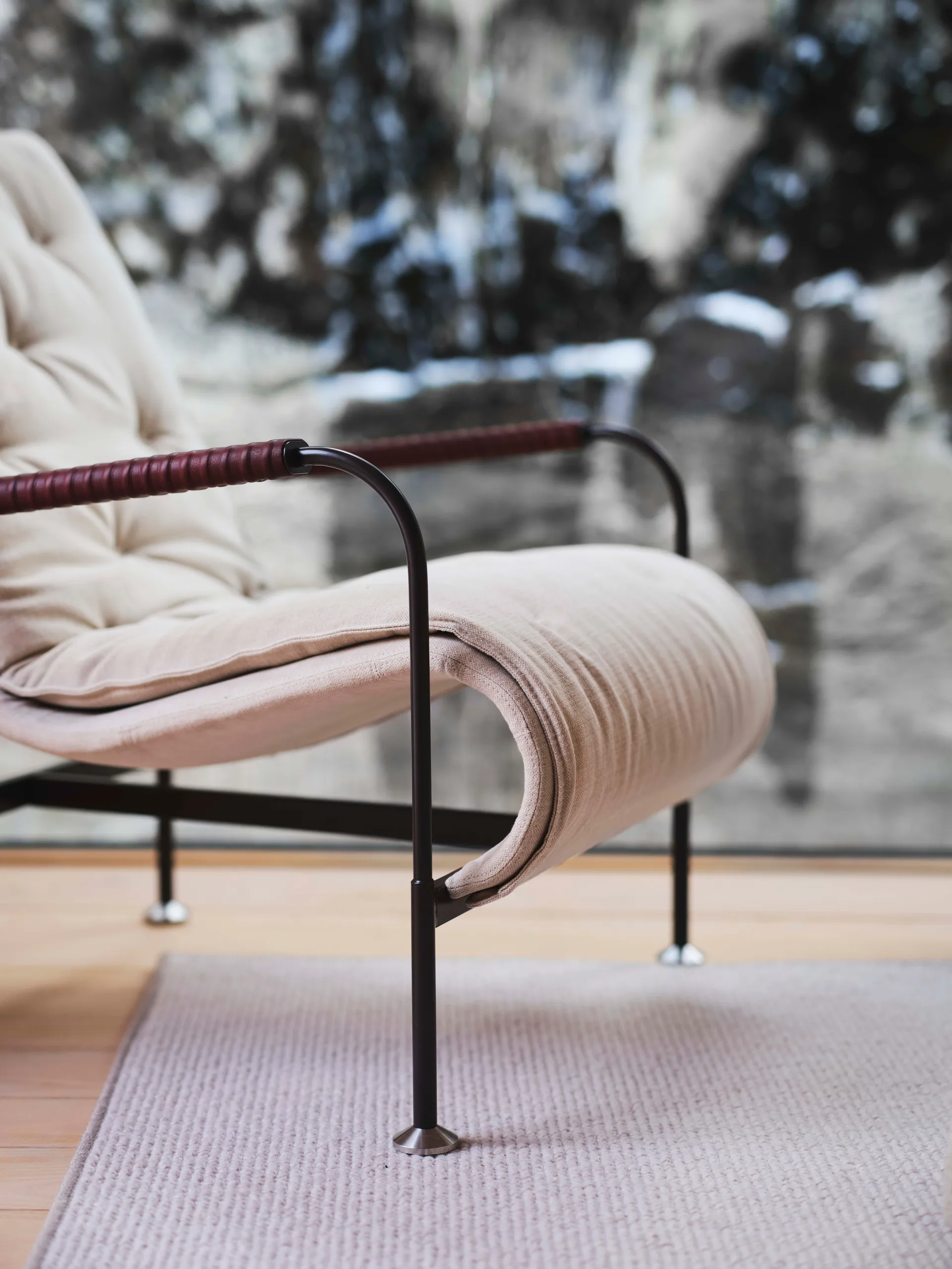 Serpentine fauteuil, Stof Romo Linara Rye-chroom Swedese