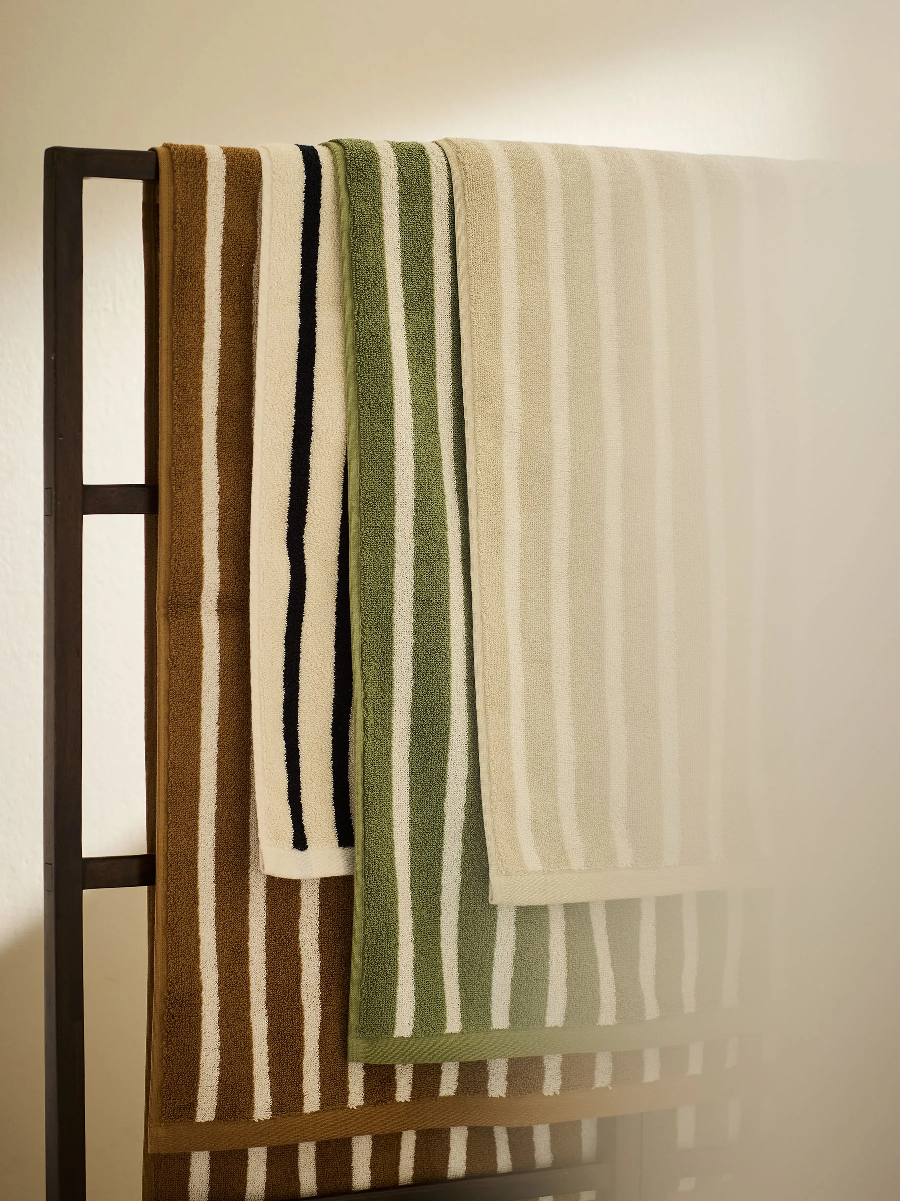 Bonnie badlaken 70x140 cm, Brown Tell Me More