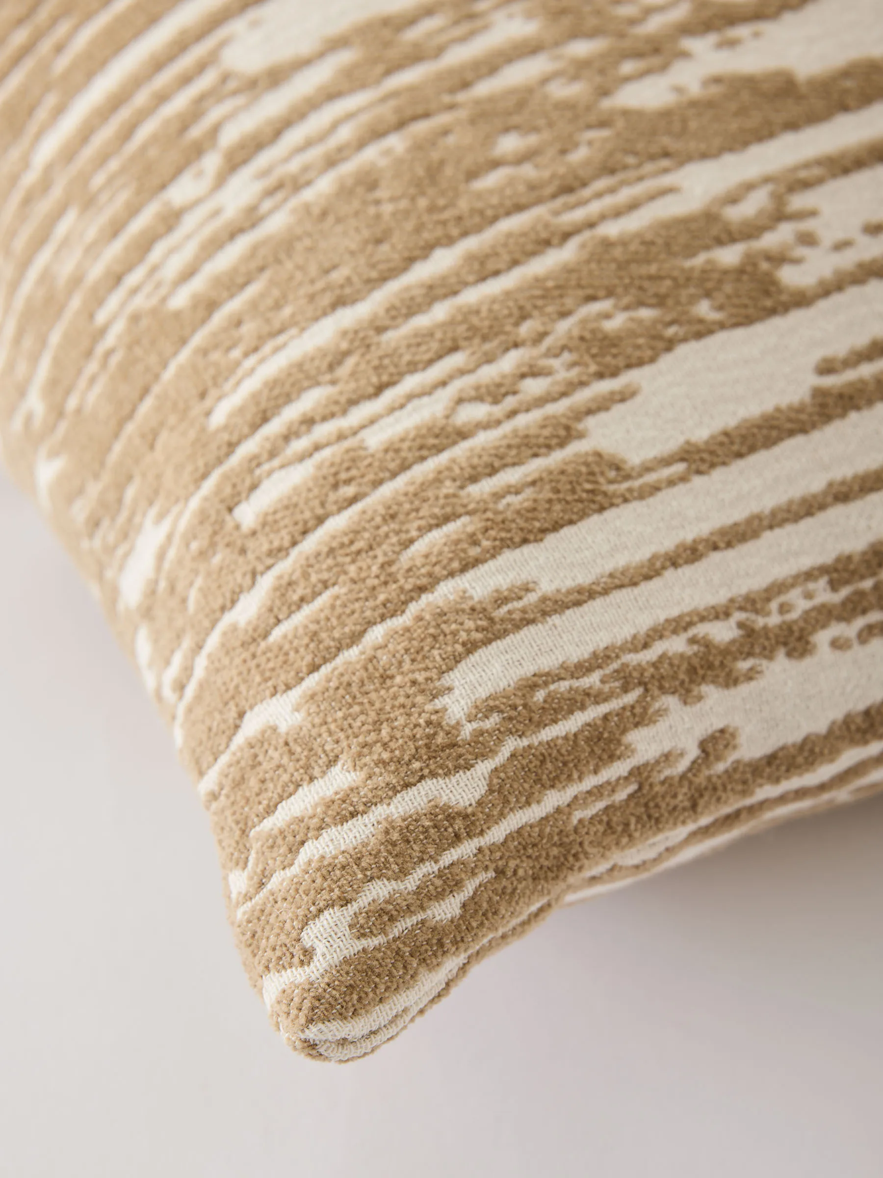 Celine kussensloop 50x50 cm, Beige Tell Me More