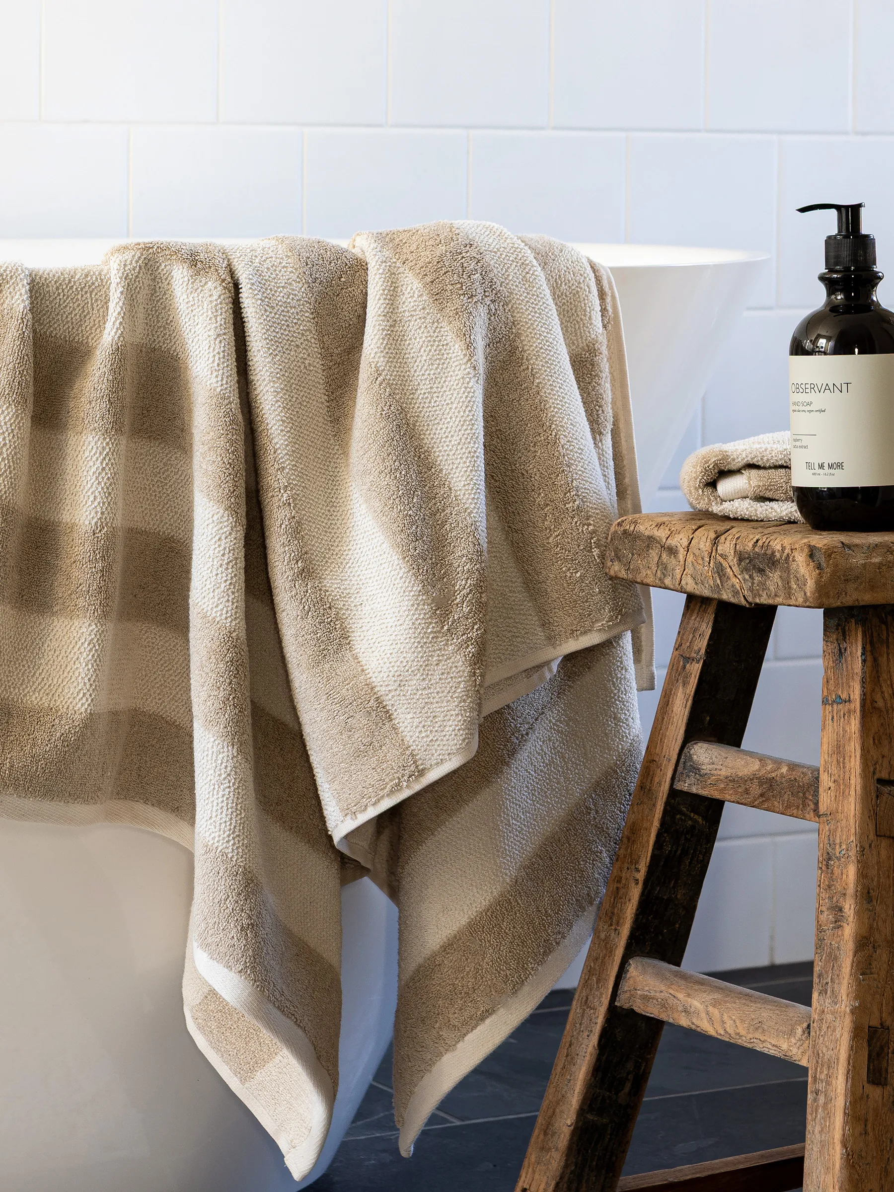 Cleo badhanddoek 70x140 cm, Beige Tell Me More